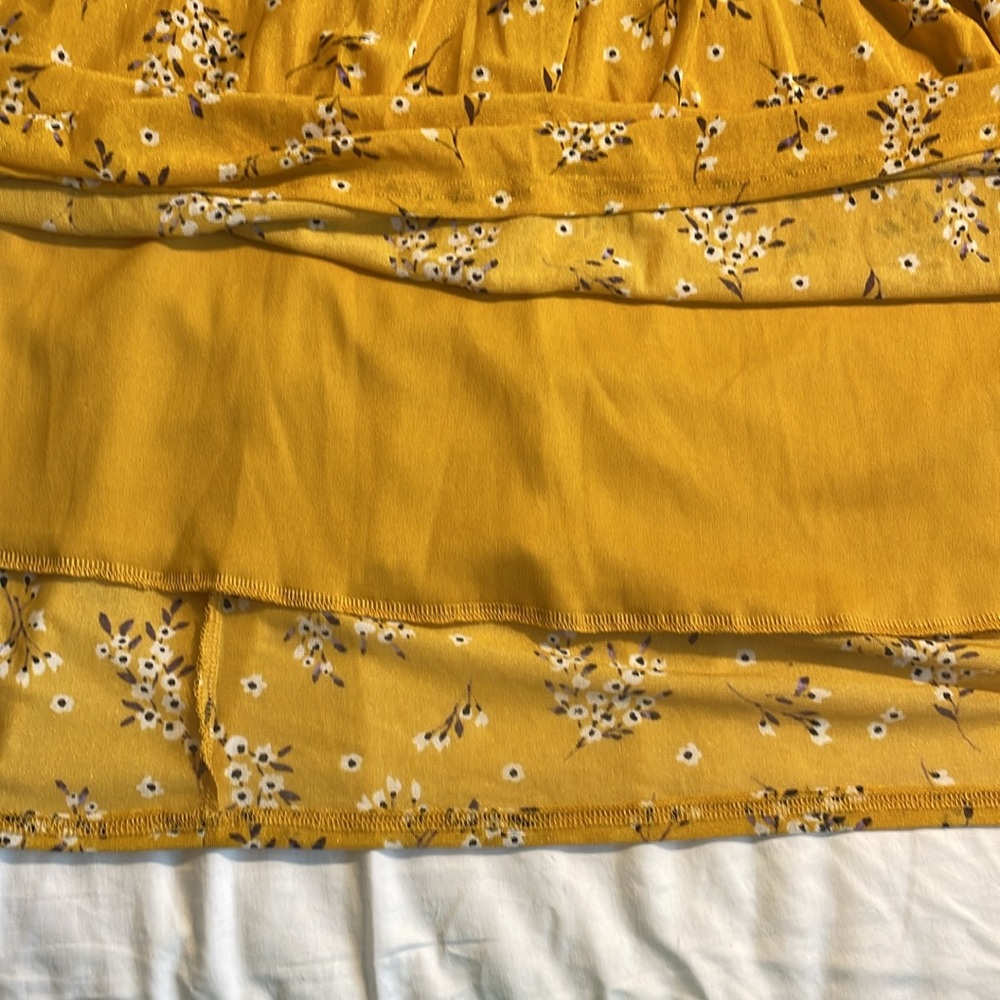 SirenLily yellow, floral dress. Tie at bust, modest puff sleeves, bottom ruffle. - Picture 7 of 11